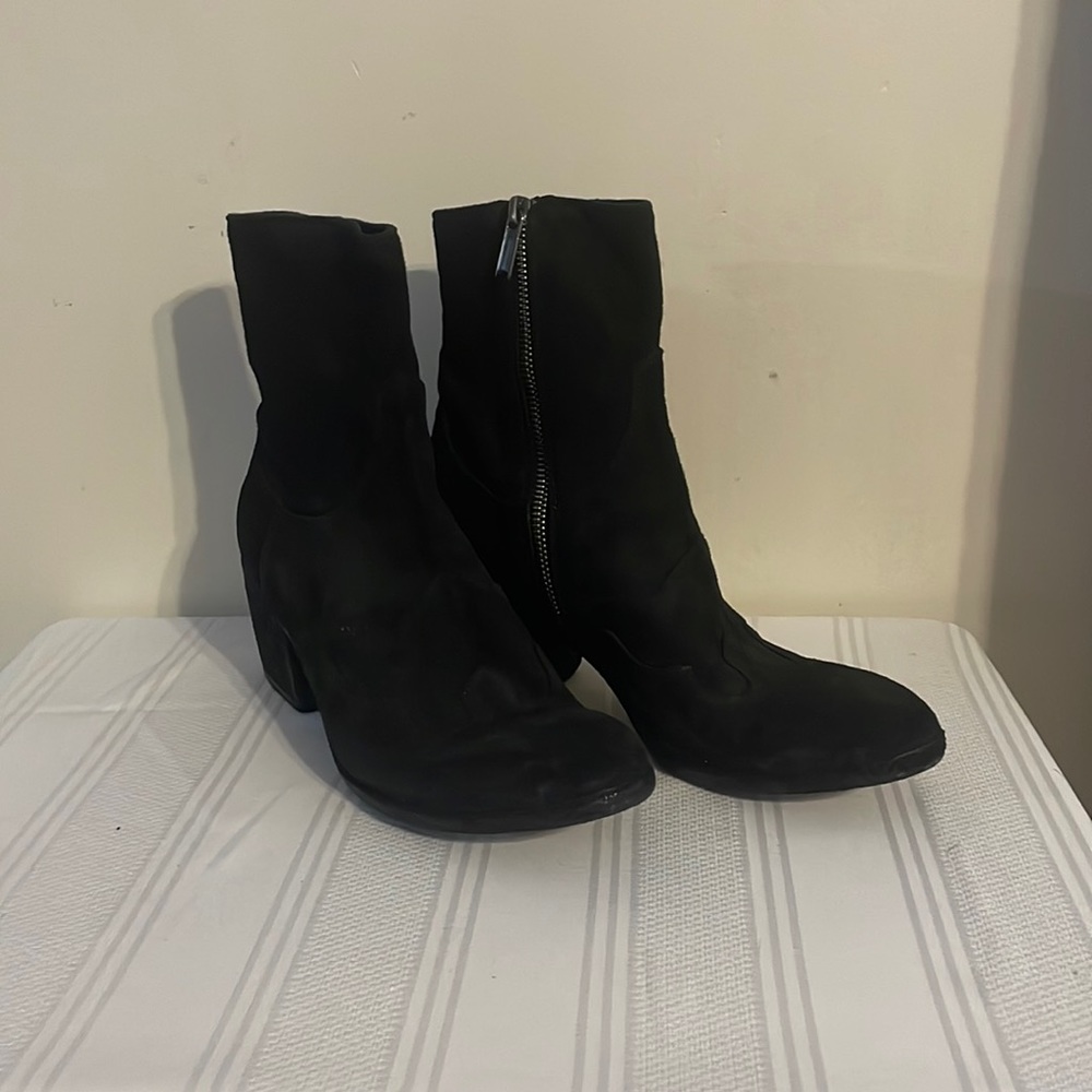 Closet closing Anthropologie Marco Delli Black Suede Embroidered Boot Sz 38